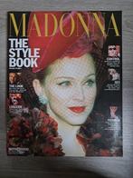 Madonna The Style Book - Debbi Voller 1999, Boeken, Muziek, Artiest, Ophalen of Verzenden, Zo goed als nieuw