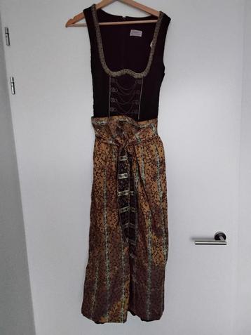 Traditionele Dirndl, lang model met 2 schorten, maat 38 beschikbaar voor biedingen