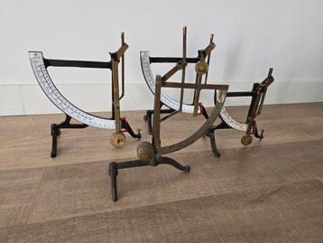 3x antieke weegschalen middel tot groot 3 met emaille €30 beschikbaar voor biedingen