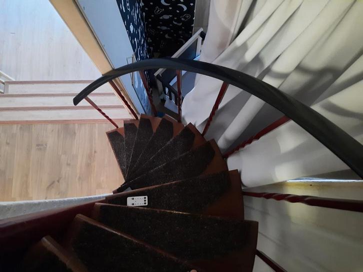 retro trap , spiltrap, Doe-het-zelf en Verbouw, Ladders en Trappen, Gebruikt, Trap, 2 tot 4 meter, Ophalen