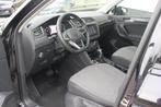 Volkswagen Tiguan 1.4 TSI eHybrid Life | Camera | iQ Matrix, Stof, 9 kWh, 4 cilinders, Zwart