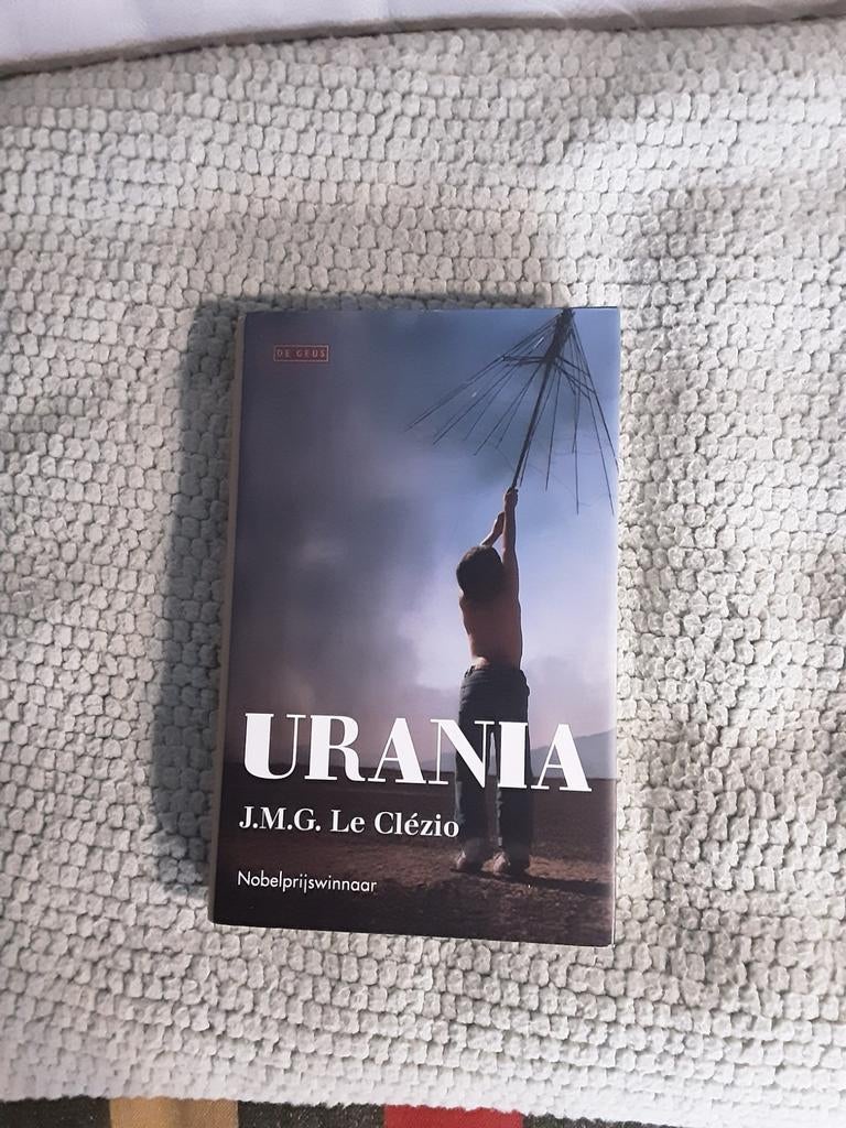 Urania---J.M.G. Le Clézio, Boeken, Romans, Zo goed als nieuw, Europa overig, Ophalen of Verzenden