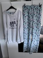 Fleece pyama maat 32 - 34 met pinguïns, Ophalen of Verzenden, Zo goed als nieuw, Meisje