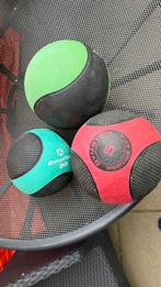 3 medicine ballen, Sport en Fitness, Basketbal, Ophalen of Verzenden, Zo goed als nieuw, Bal