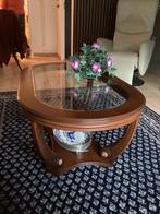 Notenhouten salontafel, Huis en Inrichting, Ophalen, Gebruikt, Klassiek, Minder dan 50 cm