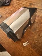 Motor toolbox Aluminium, Motoren, Accessoires | Overige, Ophalen of Verzenden, Zo goed als nieuw