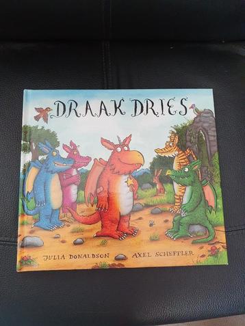 DRAAK  DRIES   van  Julia Donaldson     beschikbaar voor biedingen