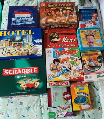Diverse ( bord)spellen beschikbaar voor biedingen