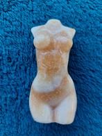 Mooi vrouwen lichaam van gele calciet, Verzamelen, Mineralen en Fossielen, Ophalen of Verzenden, Mineraal