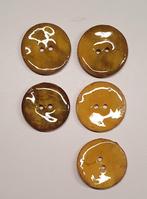 5 geëmailleerde kokos knopen
kleur mostergeel, Ophalen of Verzenden, Nieuw, Knoop of Knopen