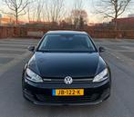 VW Golf 1.0 TSI DSG Automaat Zwart Navi NL NAP 18inch-R Line, Auto's, Euro 6, 620 kg, Origineel Nederlands, USB