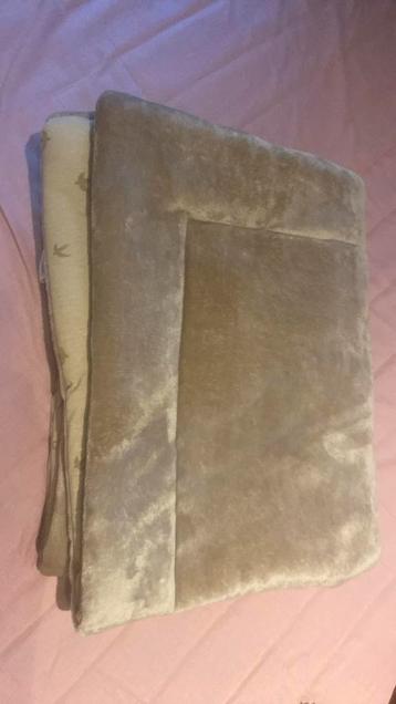 Box kleed 96x78 beschikbaar voor biedingen