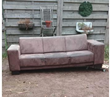 Gratis op te halen: comfortabele 3-zits bank