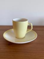 Vintage set kop en schotel pastel Petrus Regout- Mid-Century, Gebruikt, Ophalen of Verzenden, Overige stijlen, Kop(pen) en/of Schotel(s)