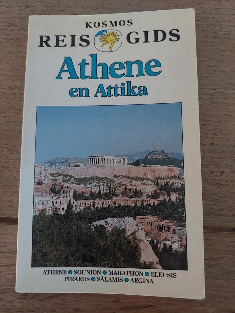 Athene en Attika kosmos reisgids, Europa, Ophalen of Verzenden, Reisgids of -boek, Gelezen