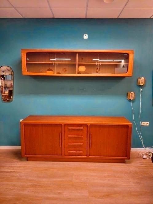 Silkeborg Sideboard Dressoir + Vitrine Wandkast Vitrinekast, Huis en Inrichting, Kasten | Dressoirs, Zo goed als nieuw, 25 tot 50 cm