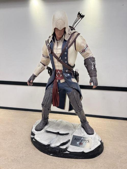 Assassin’s Creed III Connor Statue / beeld – 1:1 Levensgroot, Verzamelen, Beelden en Beeldjes, Zo goed als nieuw, Mens, Ophalen of Verzenden