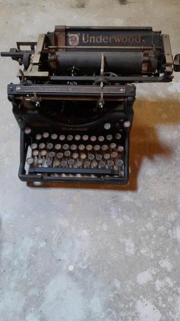 Underwood typemachine !!! beschikbaar voor biedingen