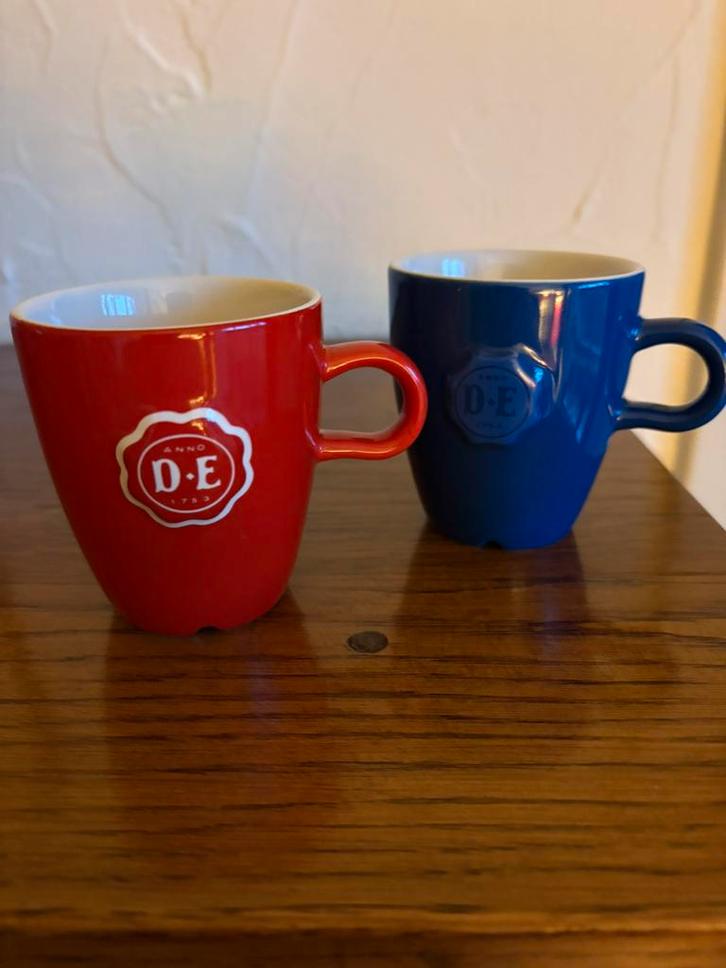 2 DE Senseo mokken., Huis en Inrichting, Keuken | Servies, Gebruikt, Kop(pen) en/of Schotel(s), Overige stijlen, Porselein, Ophalen of Verzenden