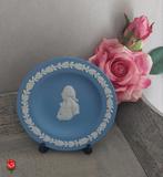 Wedgwood Jasperware bordje met admiraal Lord Nelson 11 cm, Ophalen of Verzenden, Zo goed als nieuw, Bord of Schaal