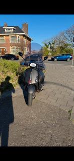 Full Option Vespa Sprint 2016/12 (2017) + Akra, Fietsen en Brommers, Scooters | Vespa, Ophalen, Gebruikt, Maximaal 45 km/u, Vespa S