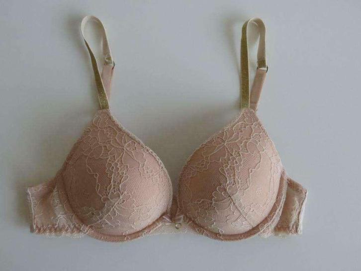 Hunkemoller pushup BH nude met gouden bandjes maat 70B, Kleding | Dames, Ondergoed en Lingerie, BH, Beige, Verzenden