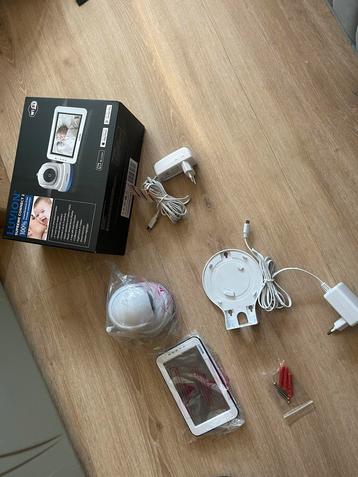 LUVION Supreme Connect 2 – HD Wifi Babyfoon met Camera App beschikbaar voor biedingen