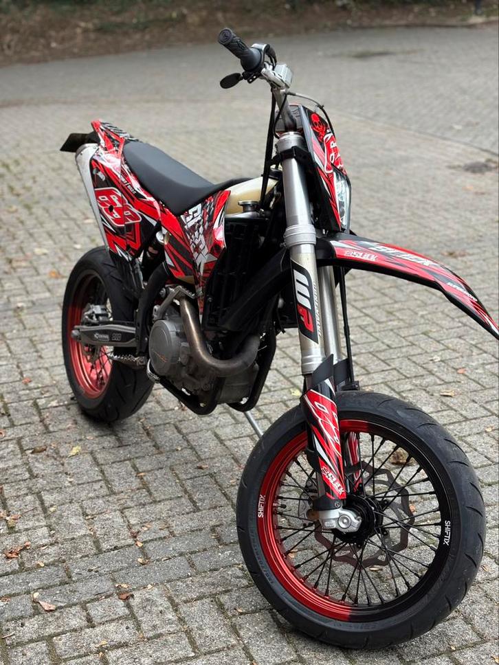 Ktm 450 exc supermoto (zo goed als nieuw), Motoren, Motoren | KTM, Particulier, SuperMoto, 12 t/m 35 kW, 1 cilinder, Minimaal motorrijbewijs A2