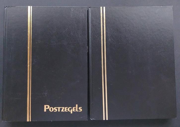 2 postzegelalbums met ieder 18 dubbelzijdige insteekbladen., Postzegels en Munten, Postzegels | Toebehoren, Verzamelalbum, Ophalen of Verzenden