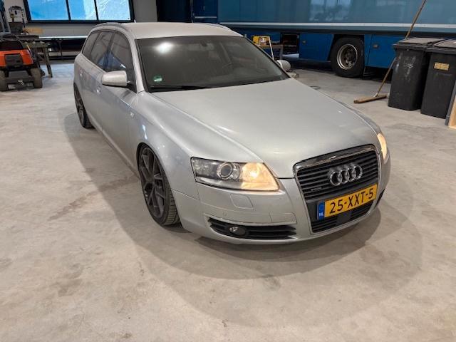 Audi A6 4.2 V8 Avant 2007, Auto's, Audi, Particulier, A6, Benzine, Stationwagon, Automaat, Geïmporteerd, Zilver of Grijs, Zwart