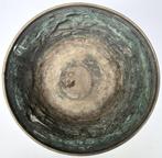 675. Messing bloempot met reliëfdecoratie, 2e helft 20e eeuw, Huis en Inrichting, Ophalen of Verzenden