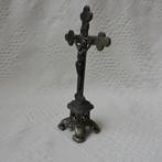 Kruisbeeld staand Jezus aan kruis zilverkleurig metaal 16 cm, Antiek en Kunst, Antiek | Religie, Ophalen of Verzenden