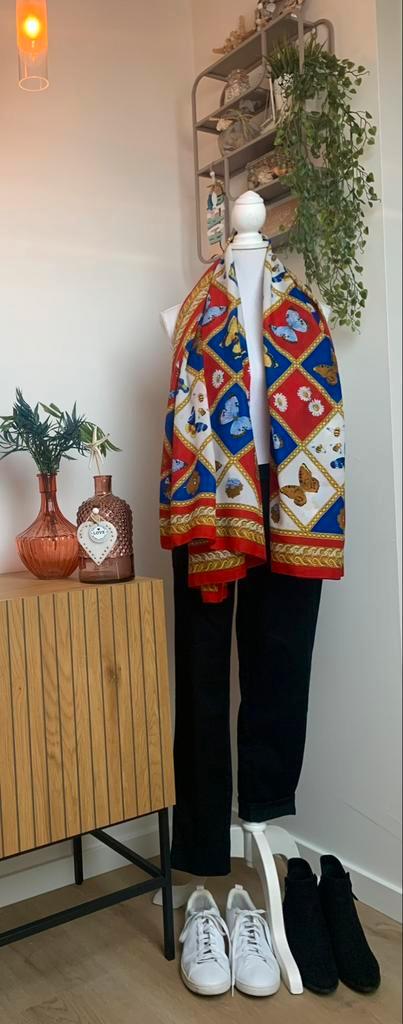 Voile sjaal met vlinders & bloemen, maat universeel, Kleding | Dames, Mutsen, Sjaals en Handschoenen, Zo goed als nieuw, Sjaal
