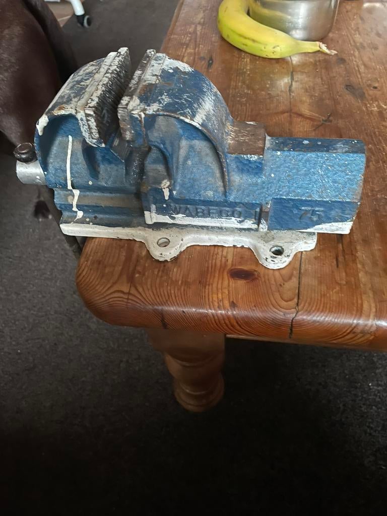 bank schroef merk wabeco 75, Ophalen of Verzenden, Gebruikt, Schroeven