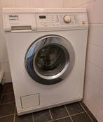 Miele wasmachine, 4 tot 6 kg, Ophalen, Zo goed als nieuw, Voorlader