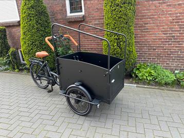 Qivelo Curve DR7 elektr. 3 wiel bakfiets  met deurtje Nieuw