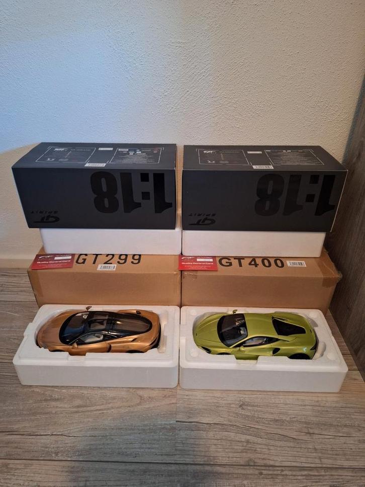 2x Mclaren GT en Artura GT SPIRIT 1:18, Hobby en Vrije tijd, Modelauto's | 1:18, Zo goed als nieuw, Auto, Overige merken, Ophalen of Verzenden