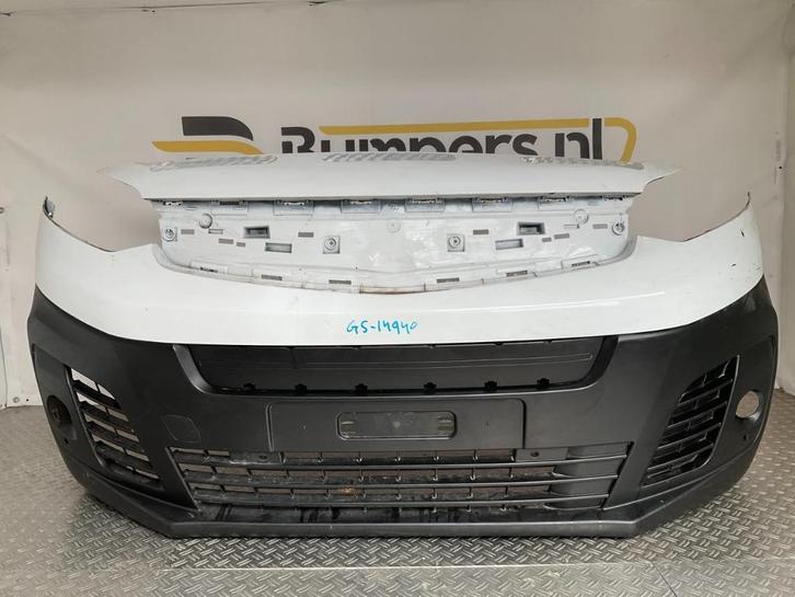 Bumper Opel Vivaro 14-19 9833129877 Voorbumper 14940z, Auto diversen, Tuning en Styling, Ophalen