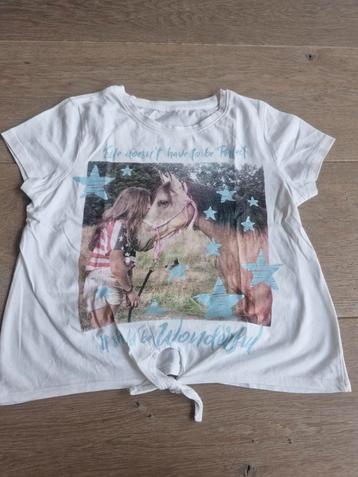 C&A shirtje maat 134/140  beschikbaar voor biedingen