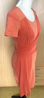 Emma jurk maat S flamingo kleur [v], Kleding | Dames, Jurken, Overige kleuren, Ophalen of Verzenden, Zo goed als nieuw, Knielengte