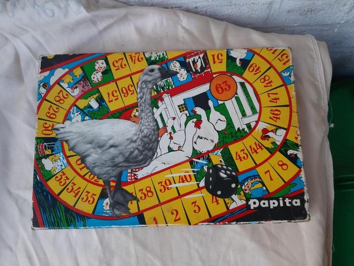Ganzenbord spel, van Patita, vintage, origineel, 3 soorten, Hobby en Vrije tijd, Gezelschapsspellen | Bordspellen, Gebruikt, Een of twee spelers