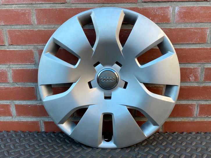 1 originele Audi A3, A4 en A6 wieldop 16 inch, Auto diversen, Wieldoppen, Gebruikt, Ophalen of Verzenden