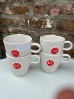 4 mokken douwe egberts, Huis en Inrichting, Keuken | Servies, Ophalen of Verzenden, Zo goed als nieuw, Overige stijlen, Kop(pen) en/of Schotel(s)