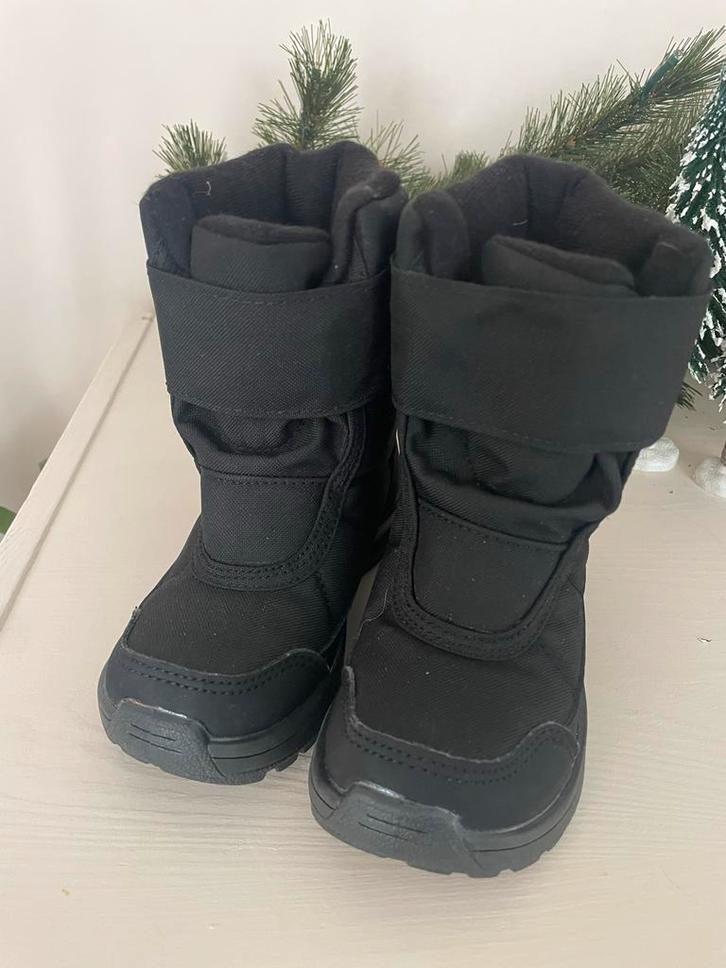 Snowboots maat 24 kinder sneeuwschoenen, Kinderen en Baby's, Babykleding | Schoentjes en Sokjes, Zo goed als nieuw, Jongetje of Meisje