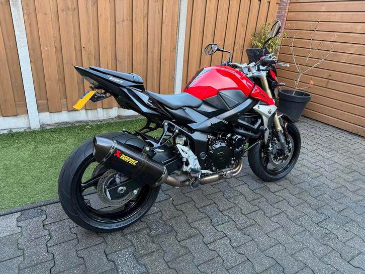 Suzuki GSR 750 Akrapovic GSR750, Motoren, Onderdelen | Suzuki, Gebruikt, Ophalen