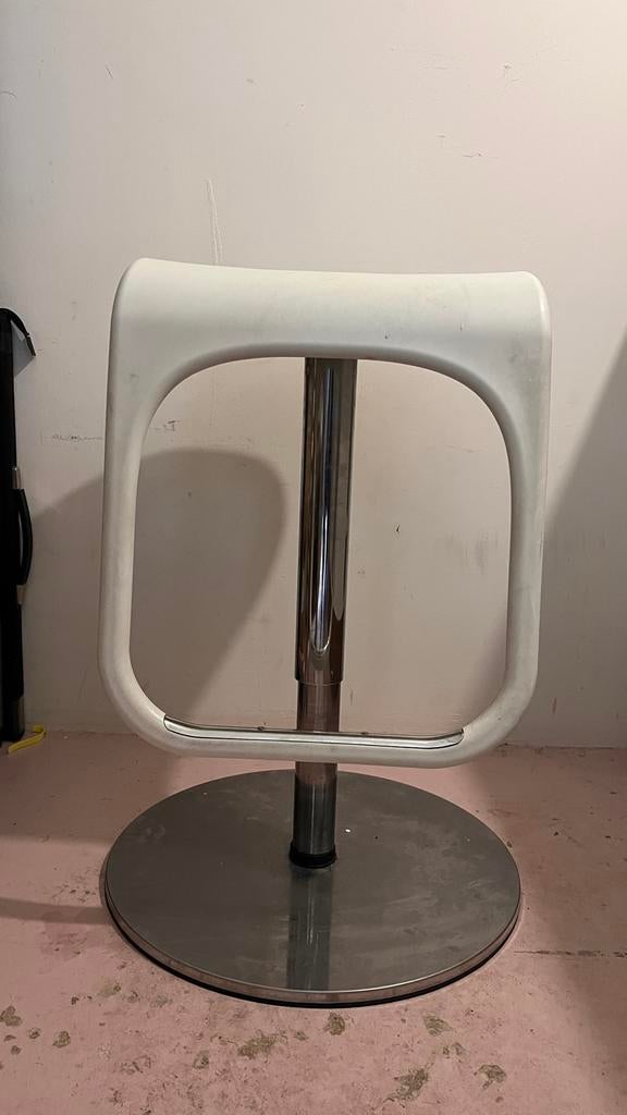 IKEA Verstelbare Barkruk - Stijlvol en Comfortabel, Ophalen, Gebruikt, In hoogte verstelbaar, 60 tot 90 cm