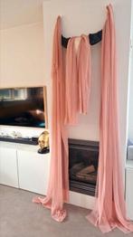 Roze stof voor bv backdrop bruiloft, 120 cm of meer, Wit, Ophalen of Verzenden, Zo goed als nieuw