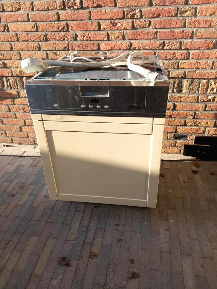 Miele inbouw vaatwasser zgan, Witgoed en Apparatuur, Vaatwasmachines, Zo goed als nieuw, Inbouw, Minder dan 85 cm, 45 tot 60 cm