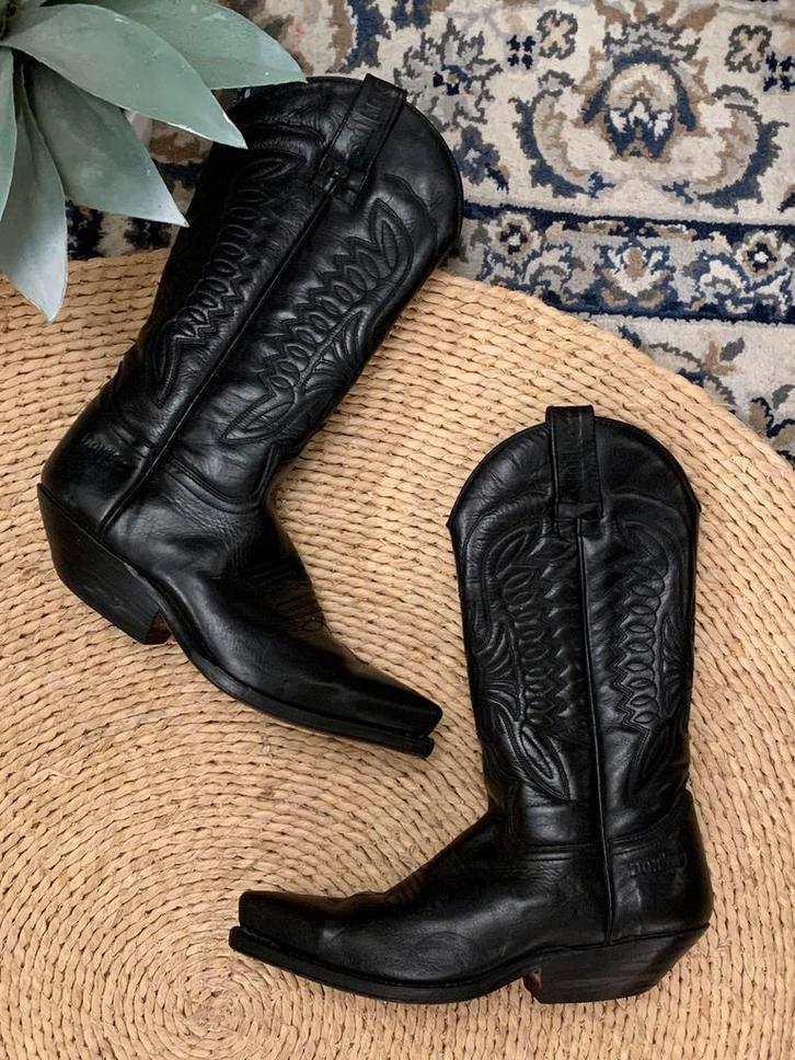 Don Luis hoge cowboylaarzen 37 western boots bohemian, Kleding | Dames, Schoenen, Zo goed als nieuw, Hoge laarzen, Zwart, Ophalen of Verzenden