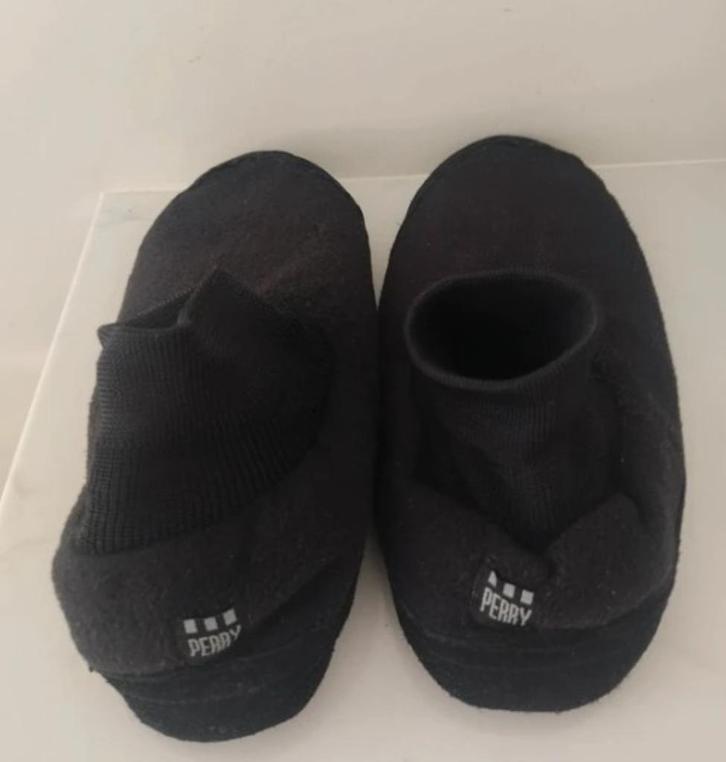 Zwarte warme sloffen 41/42 Perry, Kleding | Heren, Schoenen, Nieuw, Pantoffels of Sloffen, Zwart, Ophalen of Verzenden